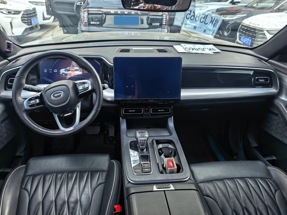 2022 GAC Trumpchi GS8 2.0T 252HP L4 8AT,autocango,china used car exporter,china ev exporter,chinese used car exporter,chinese used ev exporter