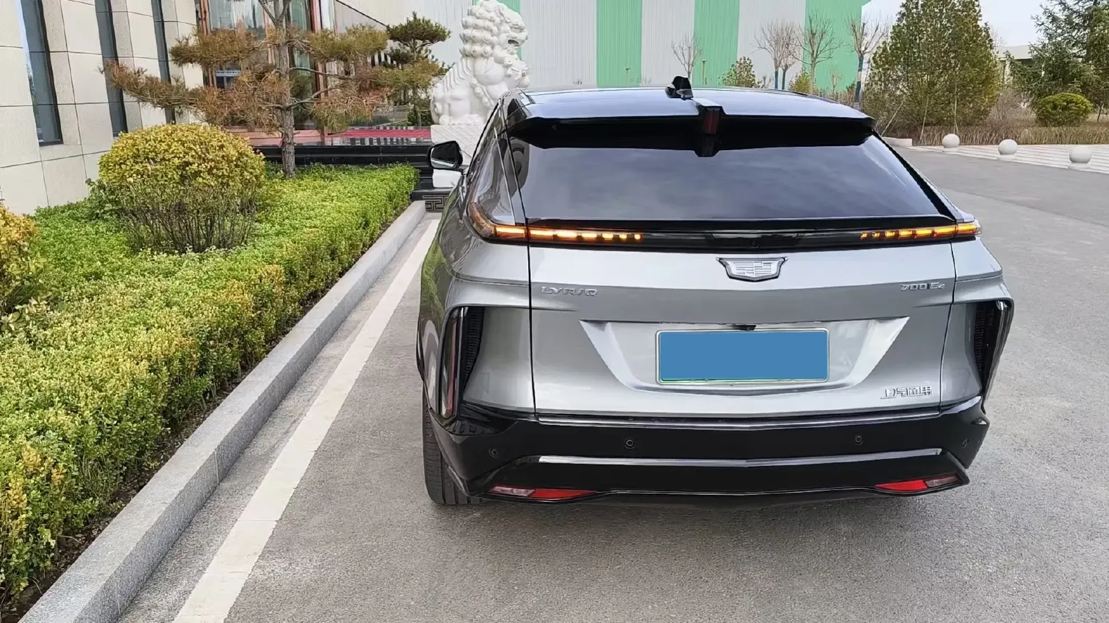 2022 Cadillac IQ Lyriq BEV 95.7KWH,autocango,china used car exporter,china ev exporter,chinese used car exporter,chinese used ev exporter