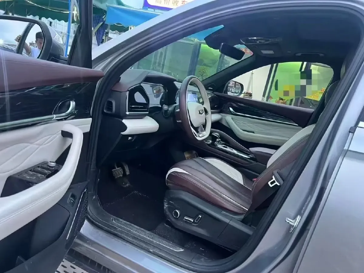 2021 Geely Monjaro 2.0T 218HP L4 7DCT,autocango,china used car exporter,china ev exporter,chinese used car exporter,chinese used ev exporter