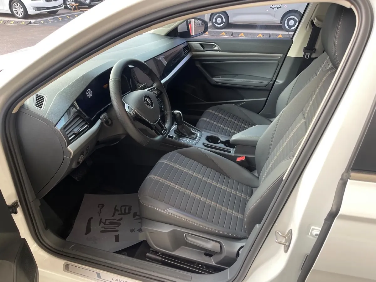 2021 Volkswagen Lavida 1.4T 150HP L4 7DCT,autocango,china used car exporter,china ev exporter,chinese used car exporter,chinese used ev exporter
