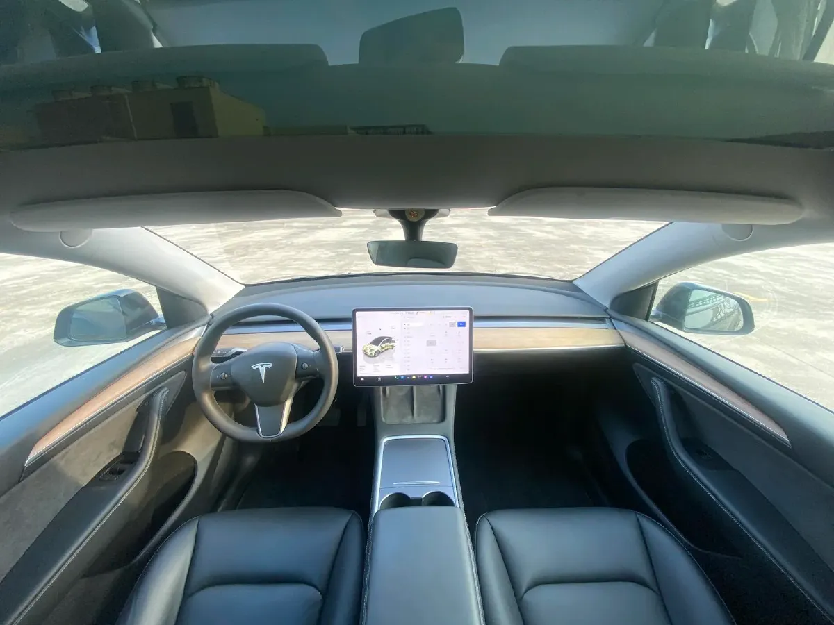 2022 Tesla Model Y BEV 60KWH,autocango,china used car exporter,china ev exporter,chinese used car exporter,chinese used ev exporter