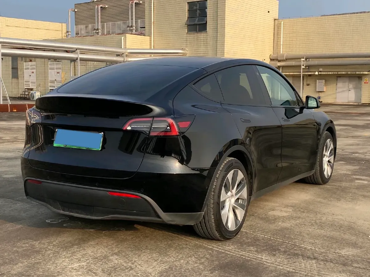 2022 Tesla Model Y BEV 60KWH,autocango,china used car exporter,china ev exporter,chinese used car exporter,chinese used ev exporter