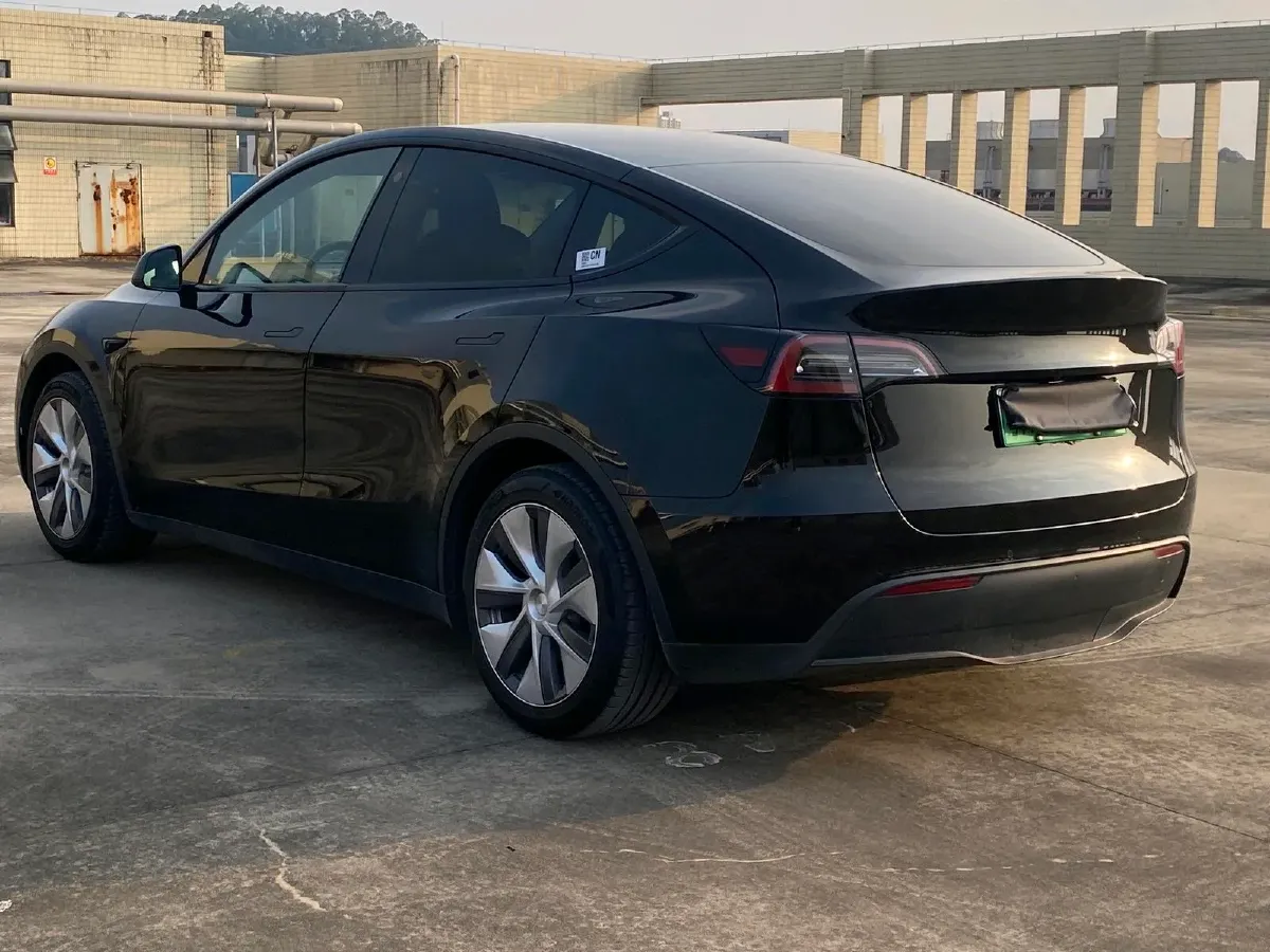 2022 Tesla Model Y BEV 60KWH,autocango,china used car exporter,china ev exporter,chinese used car exporter,chinese used ev exporter