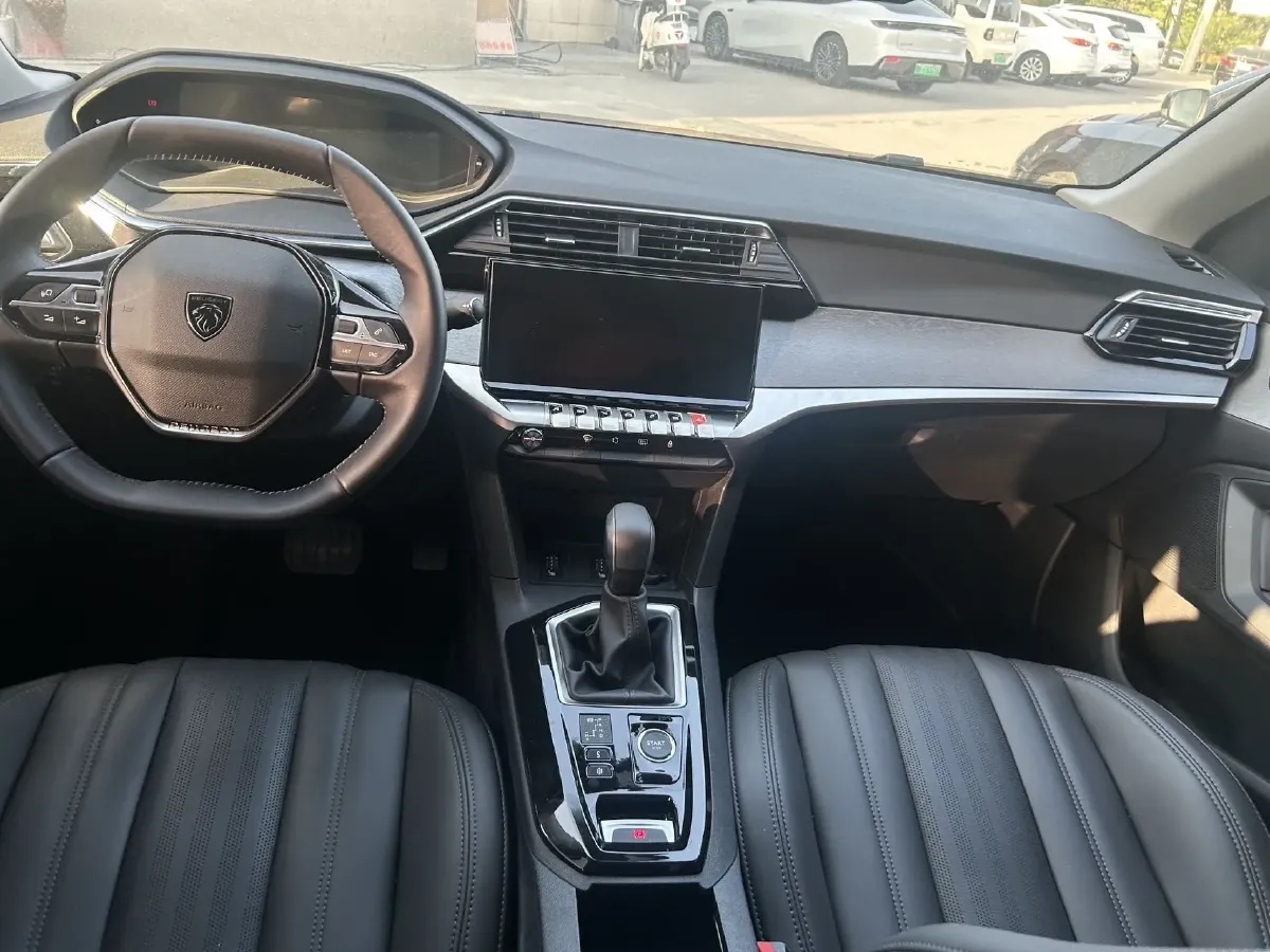 2022 Peugeot 408 1.6T 170HP L4 6AT,autocango,china used car exporter,china ev exporter,chinese used car exporter,chinese used ev exporter