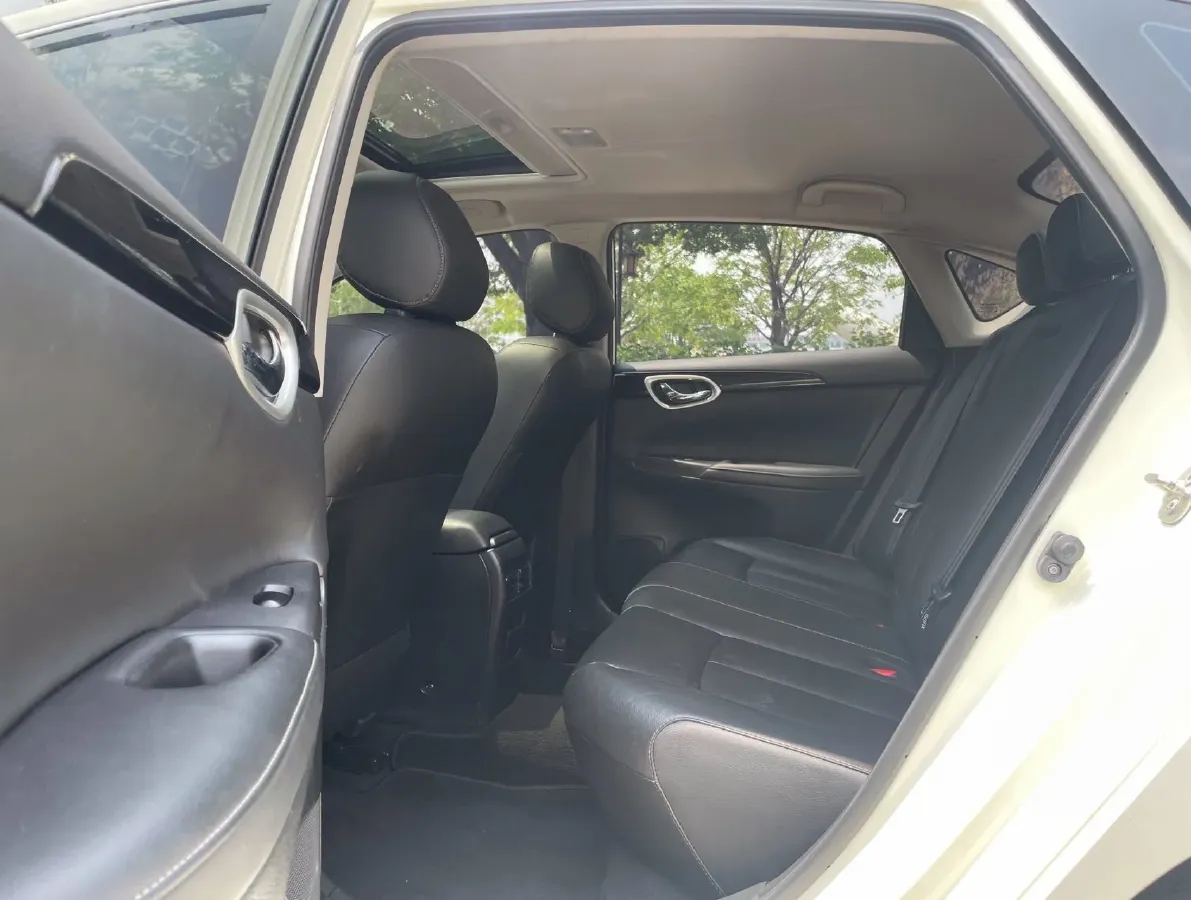 2022 Nissan Sylphy 1.6L 122HP L4 CVT,autocango,china used car exporter,china ev exporter,chinese used car exporter,chinese used ev exporter