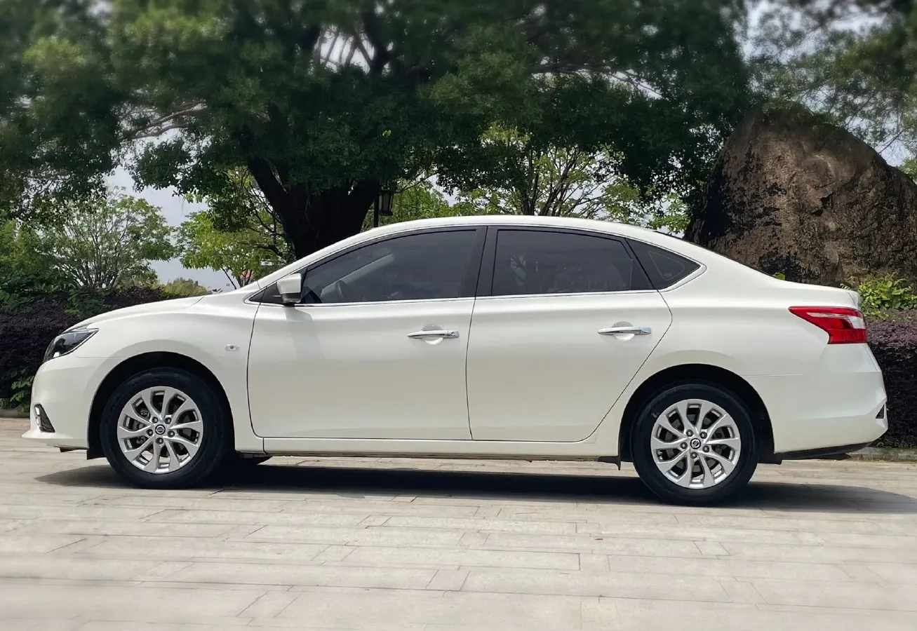 2022 Nissan Sylphy 1.6L 122HP L4 CVT,autocango,china used car exporter,china ev exporter,chinese used car exporter,chinese used ev exporter