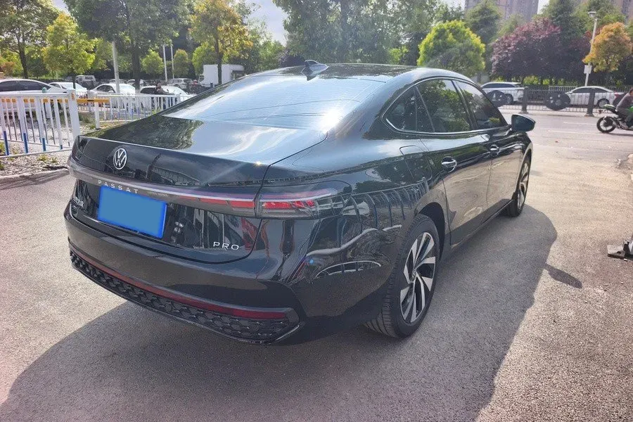 2026 Volkswagen Passat 2.0T 220HP L4 7DCT,autocango,china used car exporter,china ev exporter,chinese used car exporter,chinese used ev exporter