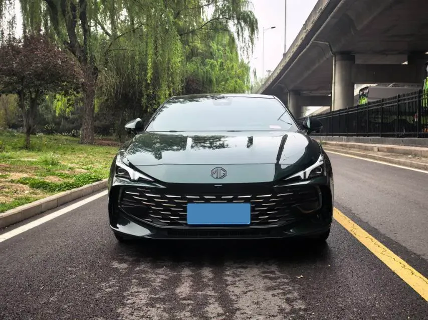 2023 MG 7 2.0T 261HP L4 9AT,autocango,china used car exporter,china ev exporter,chinese used car exporter,chinese used ev exporter