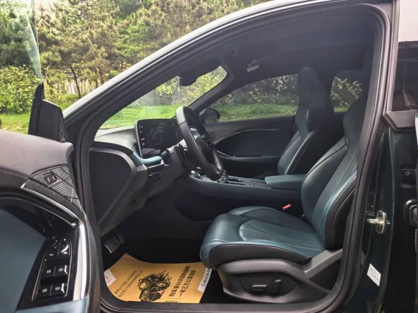 2023 MG 7 2.0T 261HP L4 9AT,autocango,china used car exporter,china ev exporter,chinese used car exporter,chinese used ev exporter