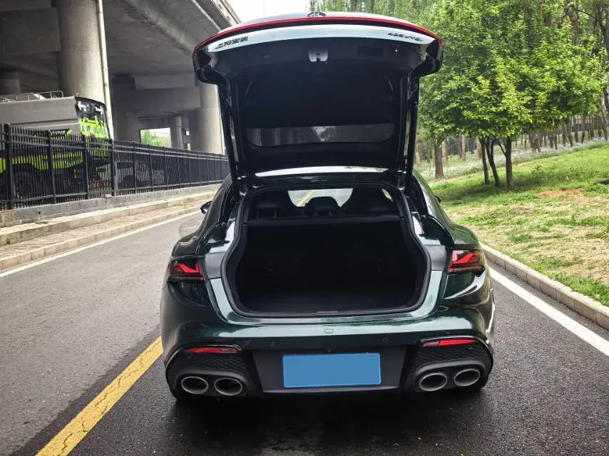 2023 MG 7 2.0T 261HP L4 9AT,autocango,china used car exporter,china ev exporter,chinese used car exporter,chinese used ev exporter