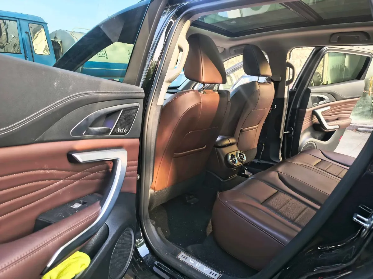 2020 WEY VV7 2.0T 227HP L4 7DCT,autocango,china used car exporter,china ev exporter,chinese used car exporter,chinese used ev exporter