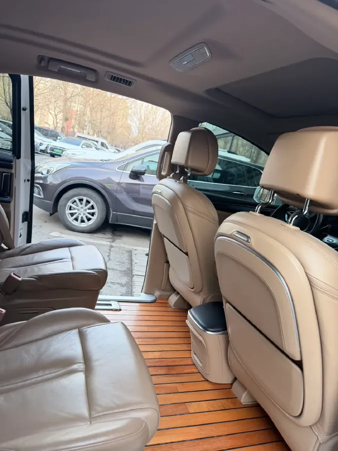 2020 Buick GL8 2.0T 237HP L4 9AT,autocango,china used car exporter,china ev exporter,chinese used car exporter,chinese used ev exporter