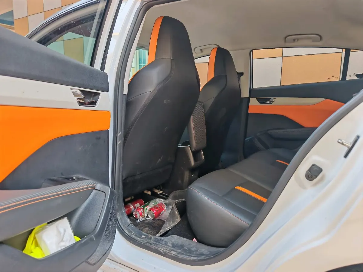 2023 DongFeng Aeolus YiXuan 1.5L 125HP L4 6DCT,autocango,china used car exporter,china ev exporter,chinese used car exporter,chinese used ev exporter