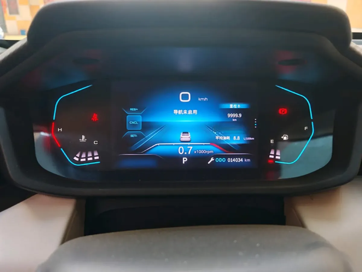 2023 DongFeng Aeolus YiXuan 1.5L 125HP L4 6DCT,autocango,china used car exporter,china ev exporter,chinese used car exporter,chinese used ev exporter