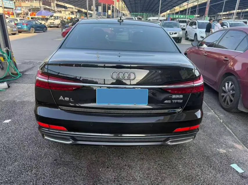 2019 Mercedes-Benz E Class 1.5T 184HP L4 9AT,autocango,china used car exporter,china ev exporter,chinese used car exporter,chinese used ev exporter