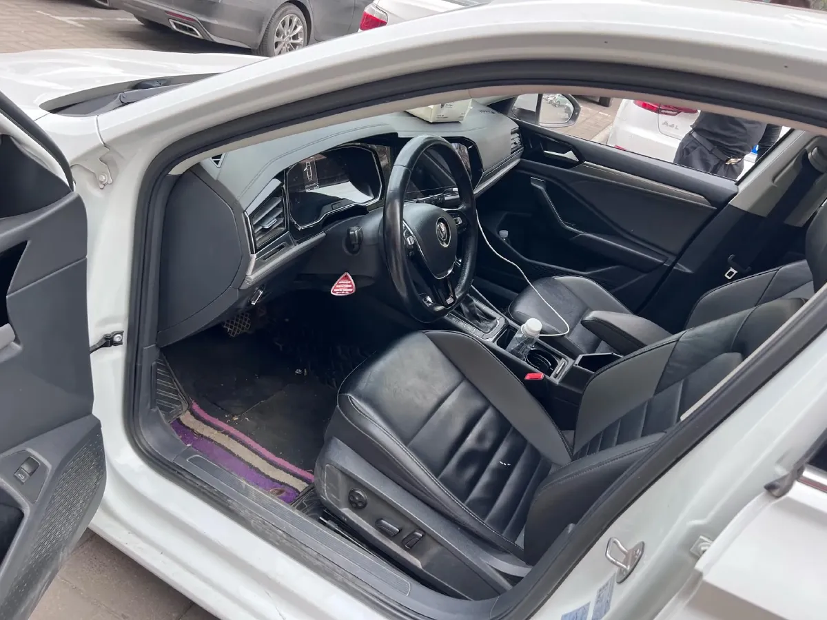 2020 Volkswagen Sagitar 1.2T 116HP L4 7DCT,autocango,china used car exporter,china ev exporter,chinese used car exporter,chinese used ev exporter