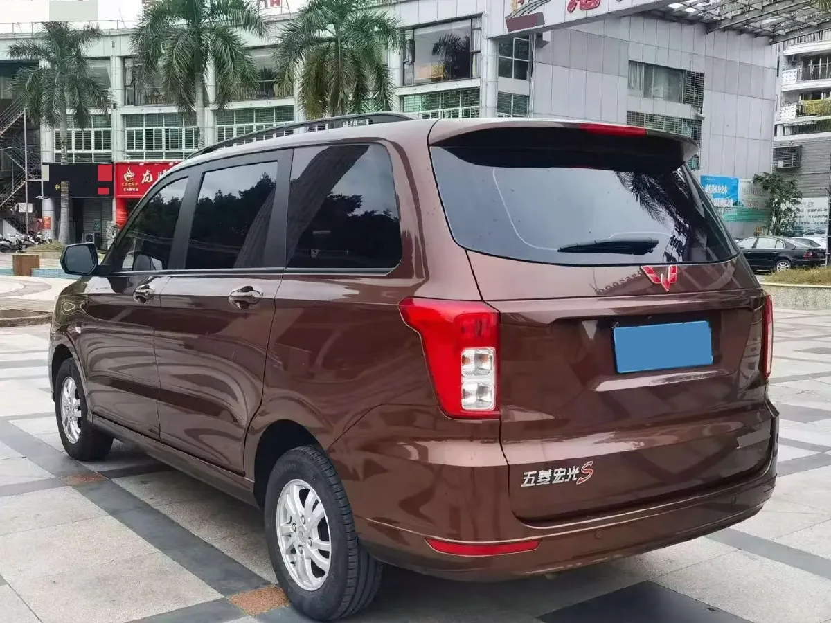 2018 WuLing HongGuang 1.5L 105HP L4 5MT,autocango,china used car exporter,china ev exporter,chinese used car exporter,chinese used ev exporter