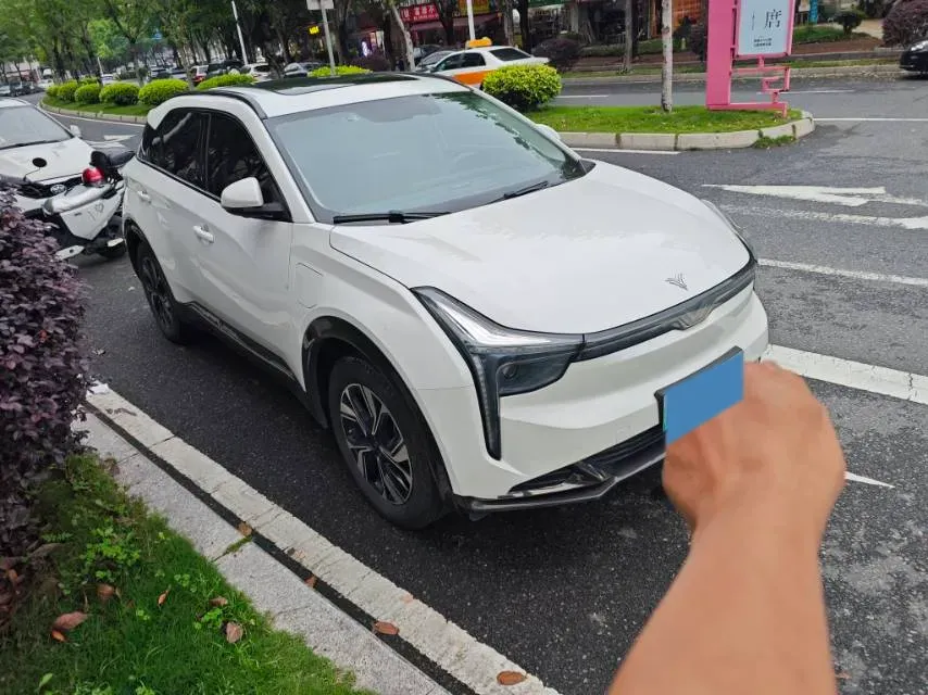 2022 Roewe RX5 MAX 1.5T 181HP L4 6AT,autocango,china used car exporter,china ev exporter,chinese used car exporter,chinese used ev exporter