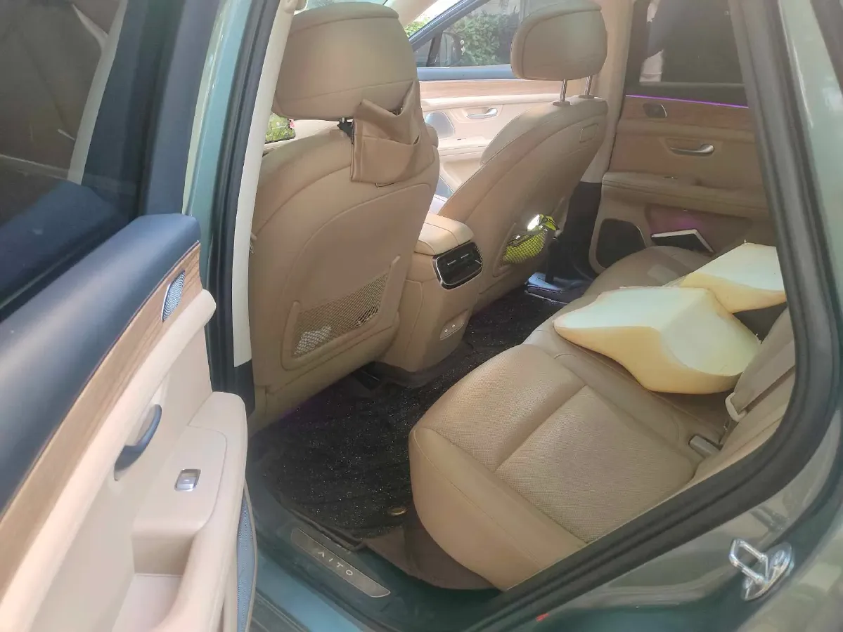 2023 HIMA AITO M5 1.5T 152HP L4 REEV 40KWH,autocango,china used car exporter,china ev exporter,chinese used car exporter,chinese used ev exporter