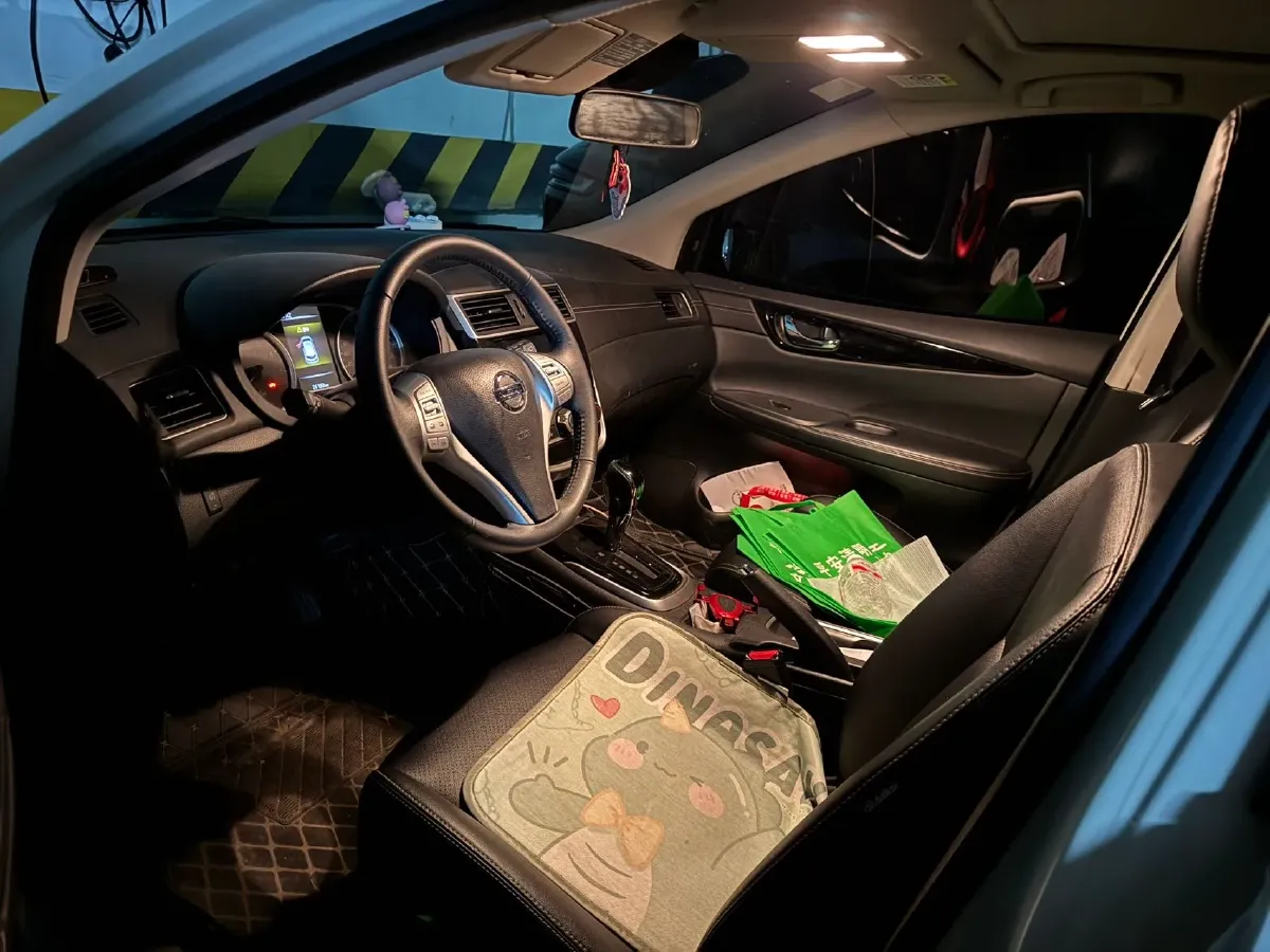 2021 Nissan Tiida 1.6L 122HP L4 CVT,autocango,china used car exporter,china ev exporter,chinese used car exporter,chinese used ev exporter