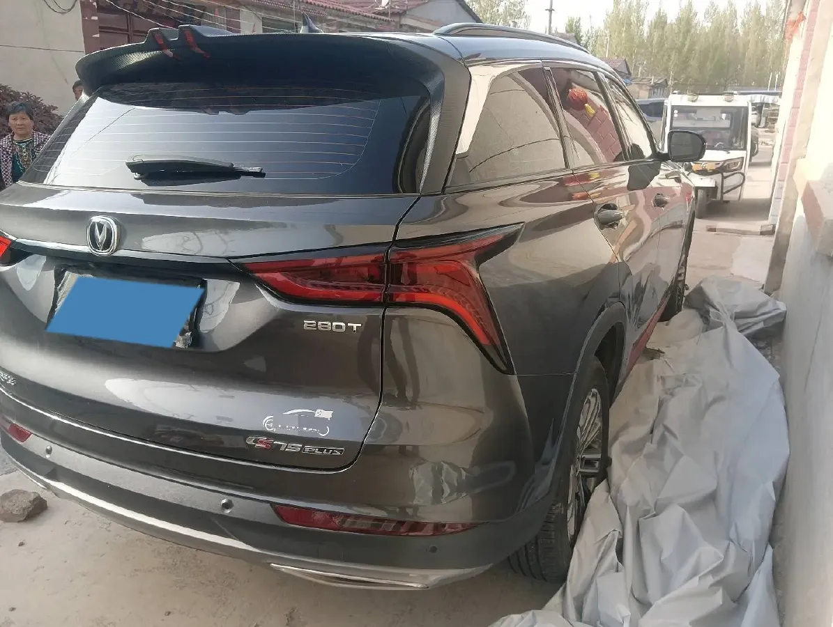 2021 ChangAn CS75 1.5T 178HP L4 7DCT,autocango,china used car exporter,china ev exporter,chinese used car exporter,chinese used ev exporter