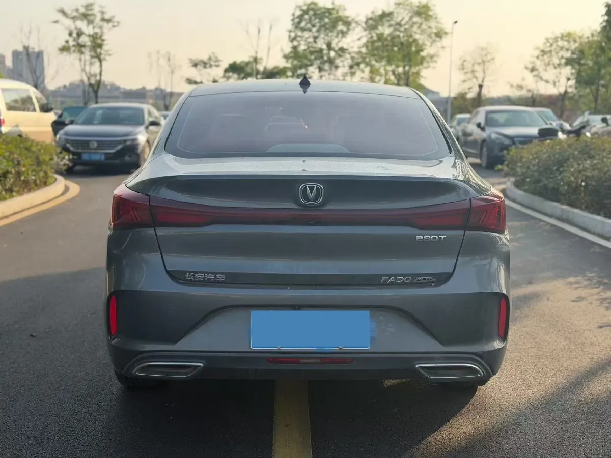 2022 ChangAn Eado 1.4T 160HP L4 7DCT,autocango,china used car exporter,china ev exporter,chinese used car exporter,chinese used ev exporter