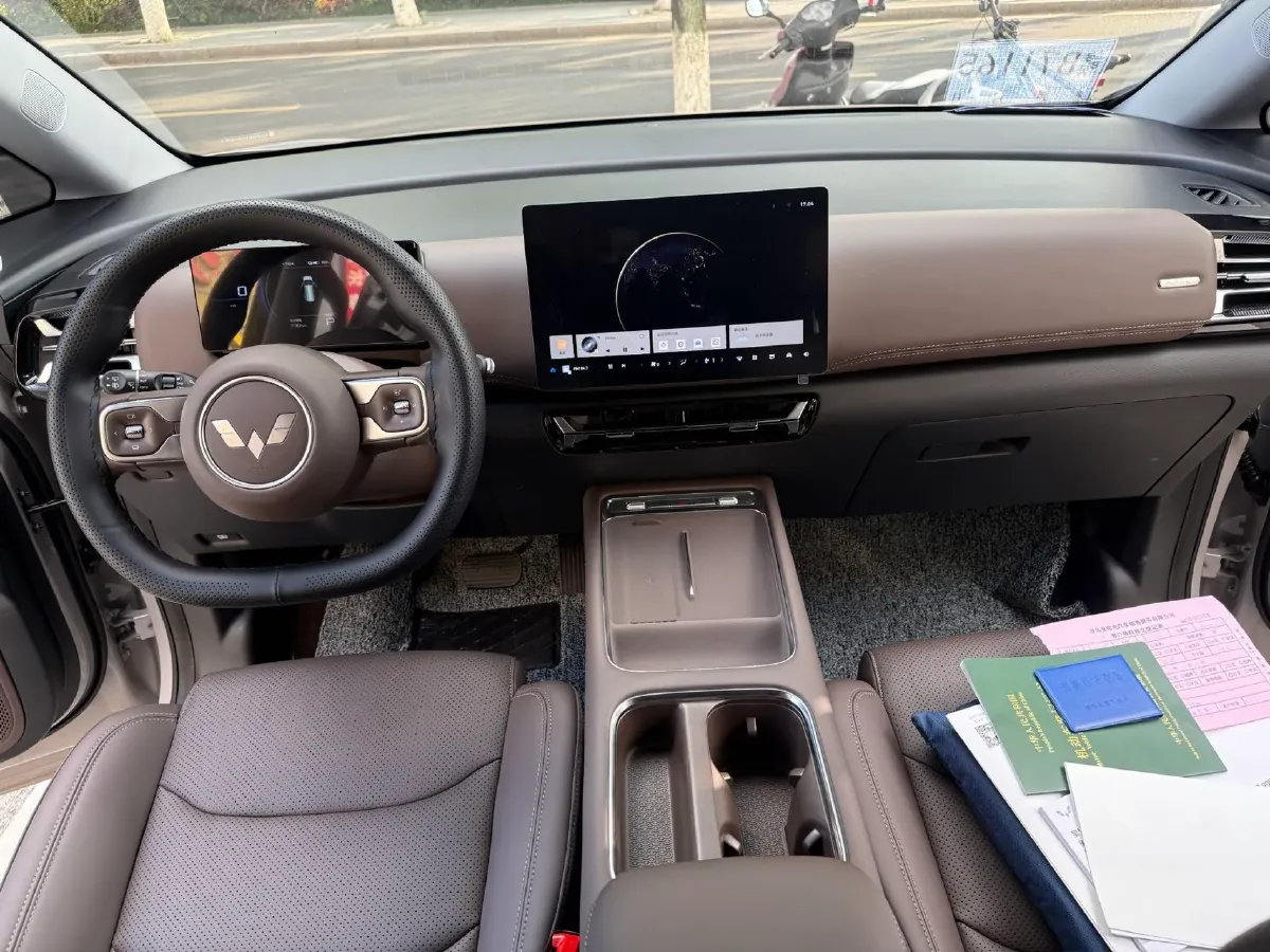 2025 BAW RuiSheng Trump M7 2.0L 144HP L4 8AT,autocango,china used car exporter,china ev exporter,chinese used car exporter,chinese used ev exporter