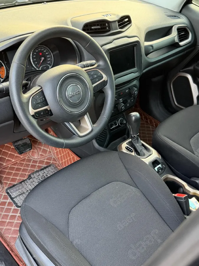 2017 Jeep Renegade 1.4T 150HP L4 7DCT,autocango,china used car exporter,china ev exporter,chinese used car exporter,chinese used ev exporter