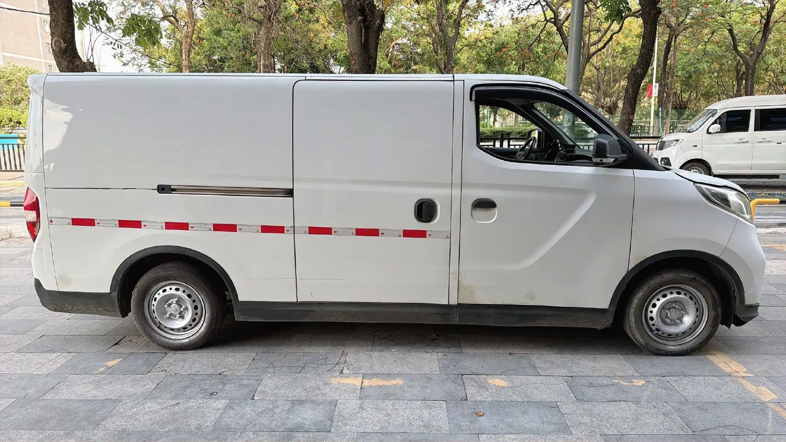 2021 Bestune T77 1.5T 169HP L4 7DCT,autocango,china used car exporter,china ev exporter,chinese used car exporter,chinese used ev exporter