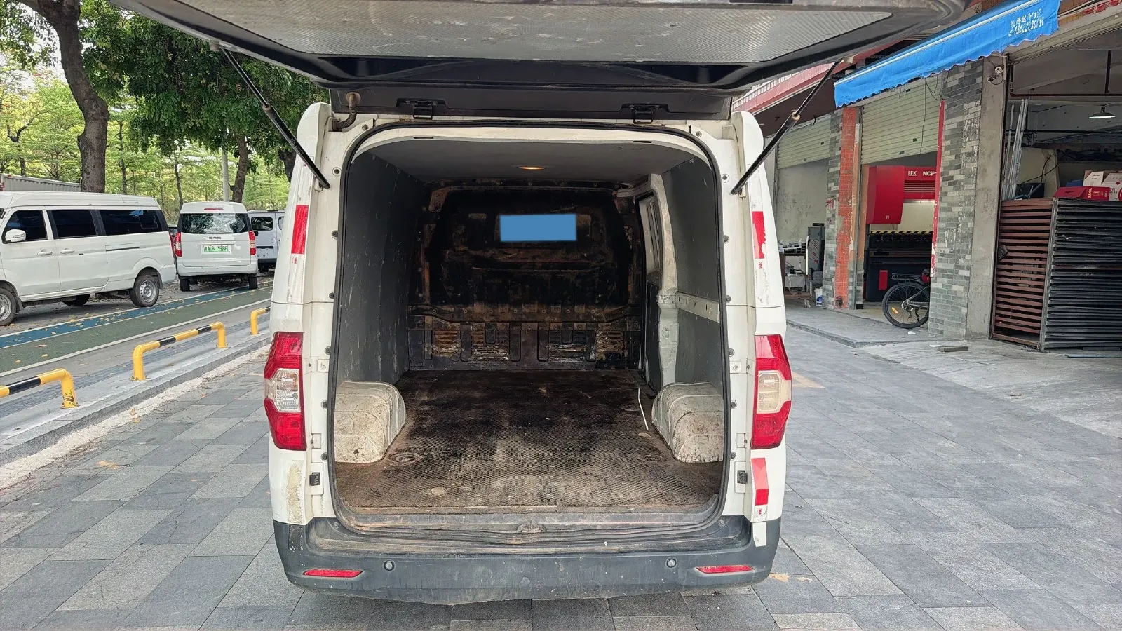 2021 Bestune T77 1.5T 169HP L4 7DCT,autocango,china used car exporter,china ev exporter,chinese used car exporter,chinese used ev exporter