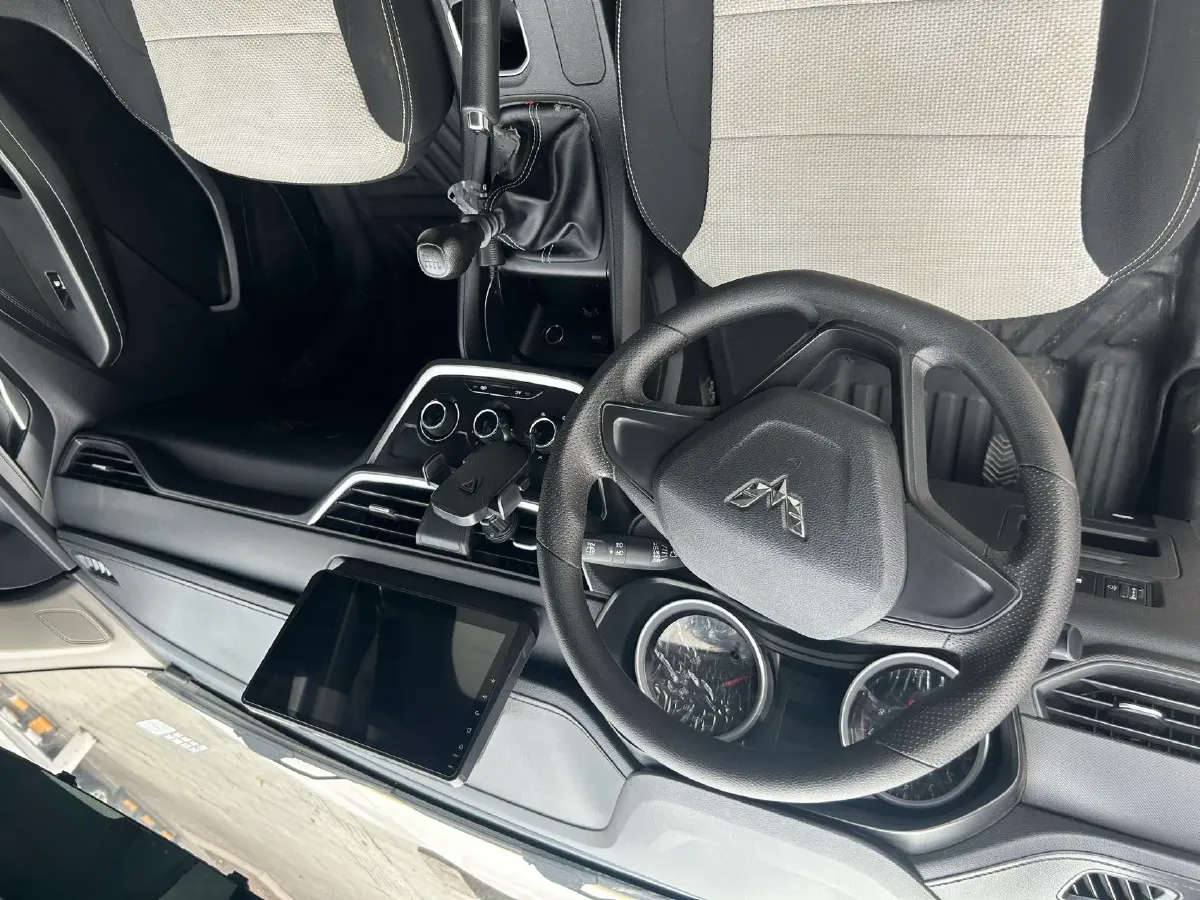 2019 JinBei JinDian 2.2L 116HP L4 5MT,autocango,china used car exporter,china ev exporter,chinese used car exporter,chinese used ev exporter