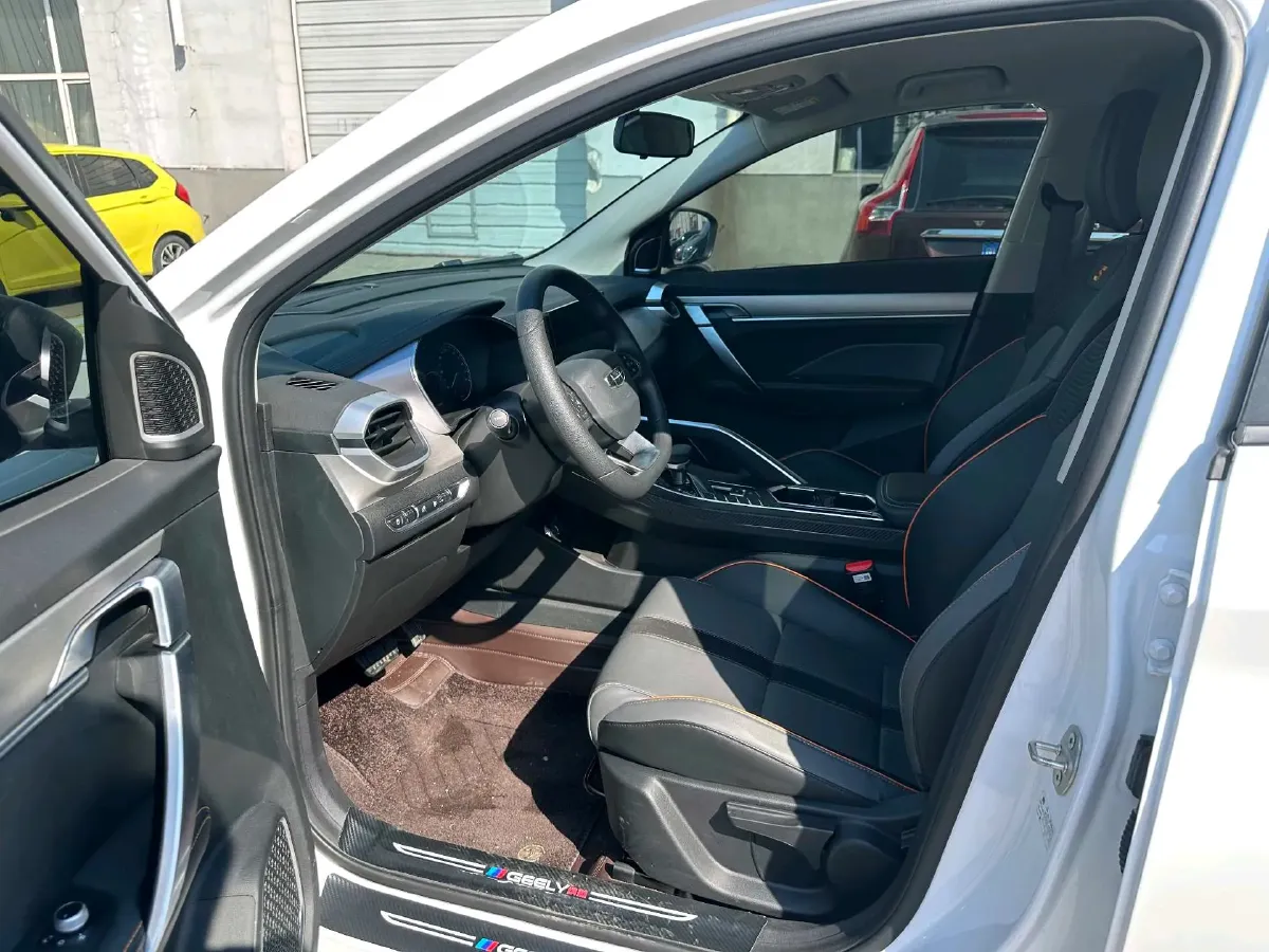 2023 Geely Coolray 1.5T 181HP L4 7DCT,autocango,china used car exporter,china ev exporter,chinese used car exporter,chinese used ev exporter