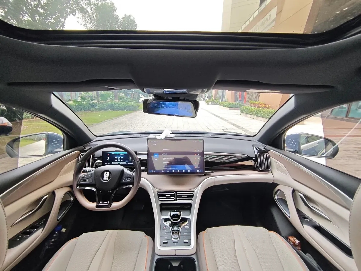 2024 BYD Song Pro 1.5L 110HP L4 E-CVT PHEV 18.3KWH,autocango,china used car exporter,china ev exporter,chinese used car exporter,chinese used ev exporter