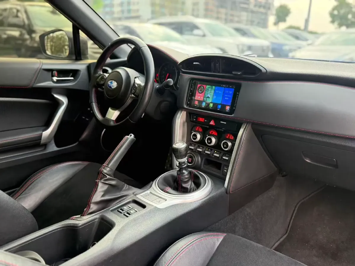 2017 Subaru BRZ 2.0L 200HP H4 6AT,autocango,china used car exporter,china ev exporter,chinese used car exporter,chinese used ev exporter