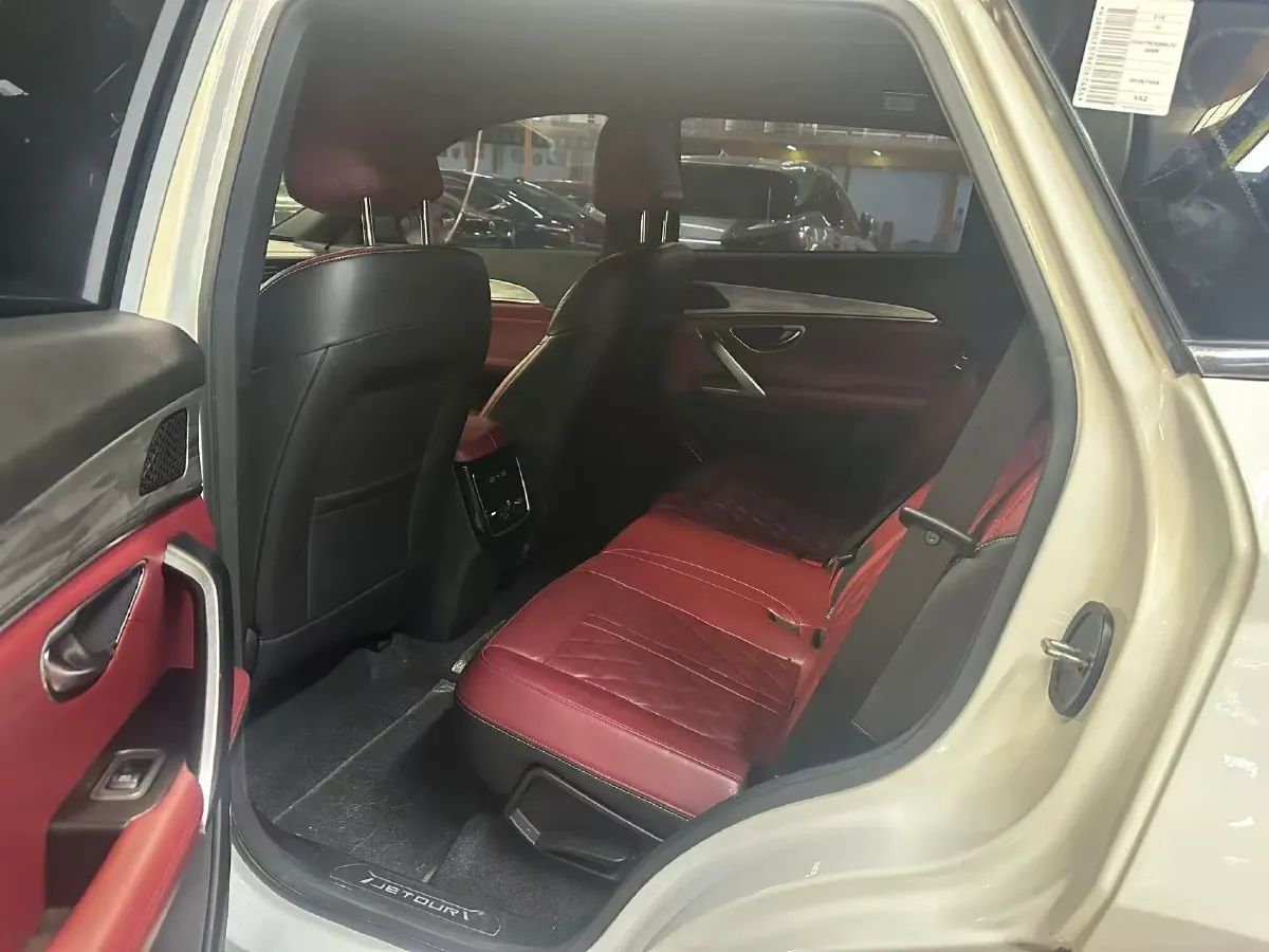 2023 Jetour X70 Plus 1.5T 156HP L4 6DCT,autocango,china used car exporter,china ev exporter,chinese used car exporter,chinese used ev exporter