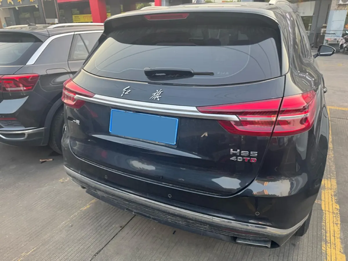 2022 HongQi HS5 2.0T 224HP L4 6AT,autocango,china used car exporter,china ev exporter,chinese used car exporter,chinese used ev exporter