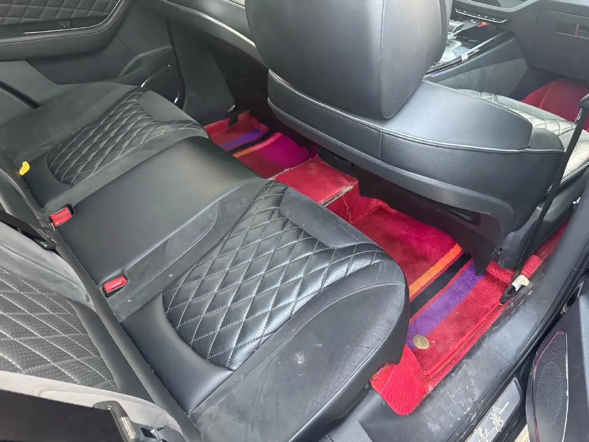 2022 HongQi HS5 2.0T 224HP L4 6AT,autocango,china used car exporter,china ev exporter,chinese used car exporter,chinese used ev exporter