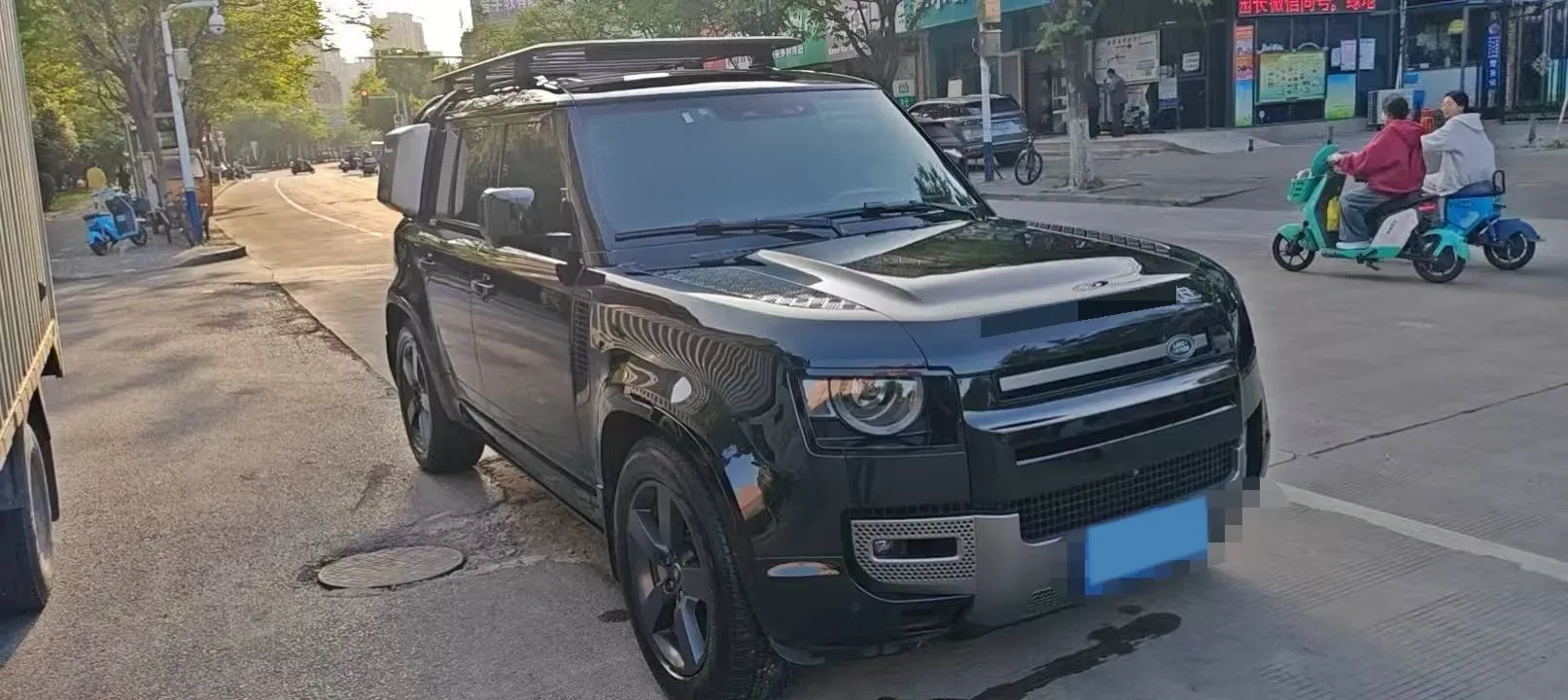2024 Land Rover Defender 3.0T 400HP L6 8AT,autocango,china used car exporter,china ev exporter,chinese used car exporter,chinese used ev exporter