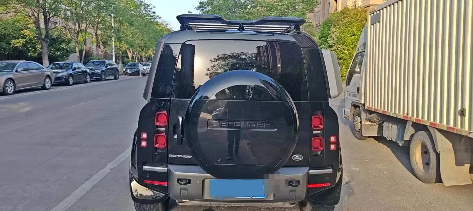 2024 Land Rover Defender 3.0T 400HP L6 8AT,autocango,china used car exporter,china ev exporter,chinese used car exporter,chinese used ev exporter