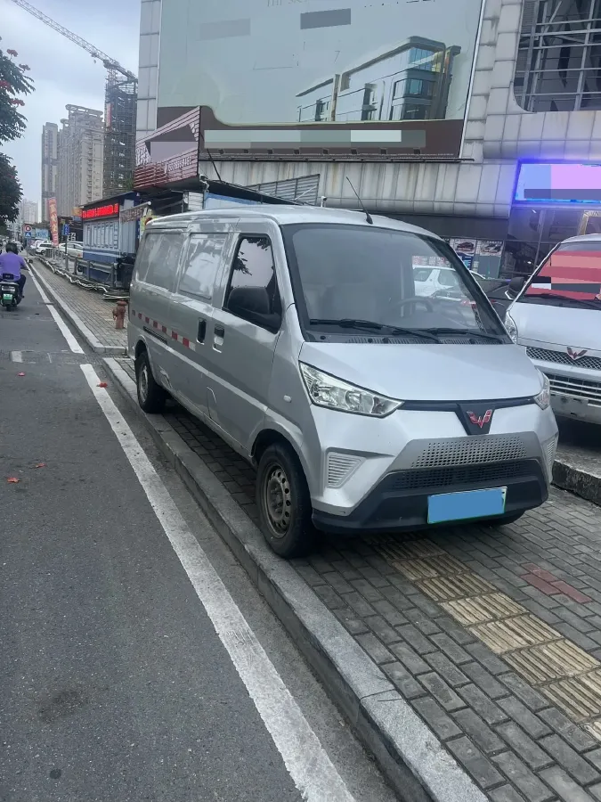 2020 WuLing EV50 BEV 41.86KWH,autocango,china used car exporter,china ev exporter,chinese used car exporter,chinese used ev exporter