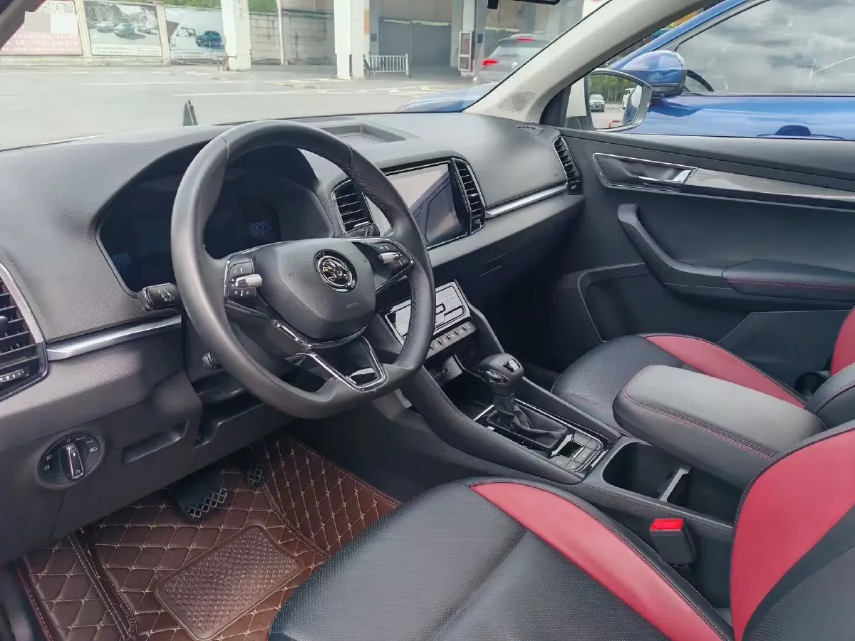 2022 Skoda Karoq 1.4T 150HP L4 7DCT,autocango,china used car exporter,china ev exporter,chinese used car exporter,chinese used ev exporter