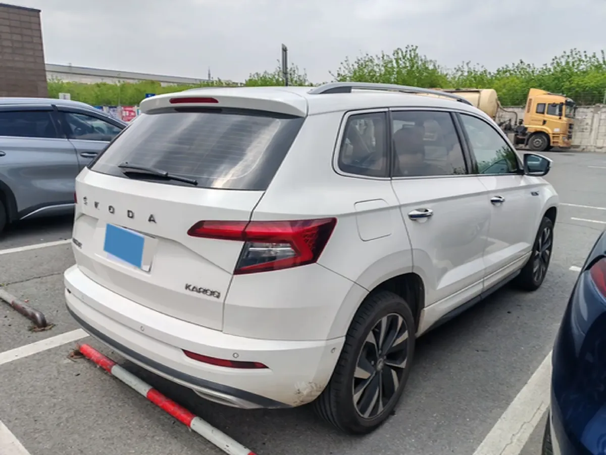 2022 Skoda Karoq 1.4T 150HP L4 7DCT,autocango,china used car exporter,china ev exporter,chinese used car exporter,chinese used ev exporter