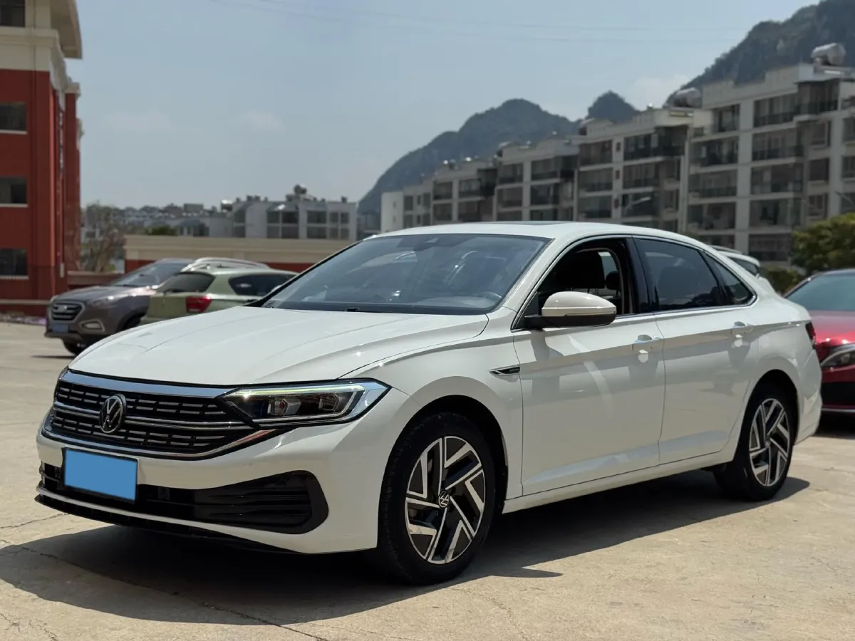 2022 Volkswagen Sagitar 1.2T 116HP L4 7DCT,autocango,china used car exporter,china ev exporter,chinese used car exporter,chinese used ev exporter
