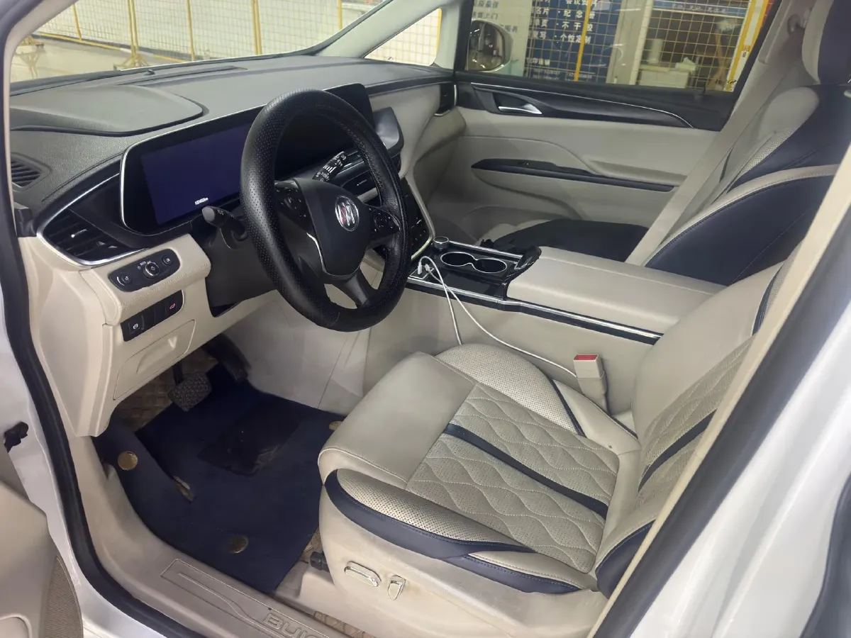 2022 Buick GL8 2.0T 237HP L4 9AT,autocango,china used car exporter,china ev exporter,chinese used car exporter,chinese used ev exporter