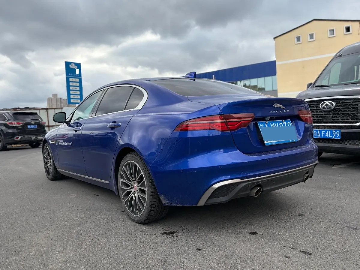 2020 Jaguar XEL 2.0T 200HP L4 8AT,autocango,china used car exporter,china ev exporter,chinese used car exporter,chinese used ev exporter