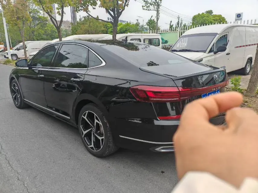 2022 Xpeng P7 BEV 60.2KWH,autocango,china used car exporter,china ev exporter,chinese used car exporter,chinese used ev exporter