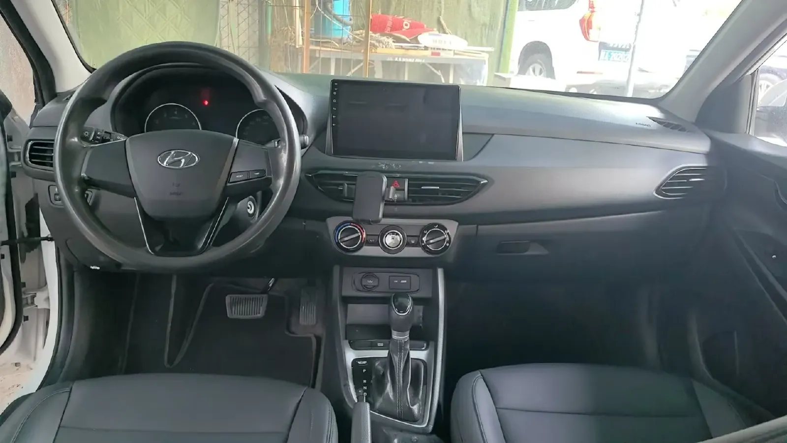 2020 Hyundai Celesta 1.6L 123HP L4 6AT,autocango,china used car exporter,china ev exporter,chinese used car exporter,chinese used ev exporter