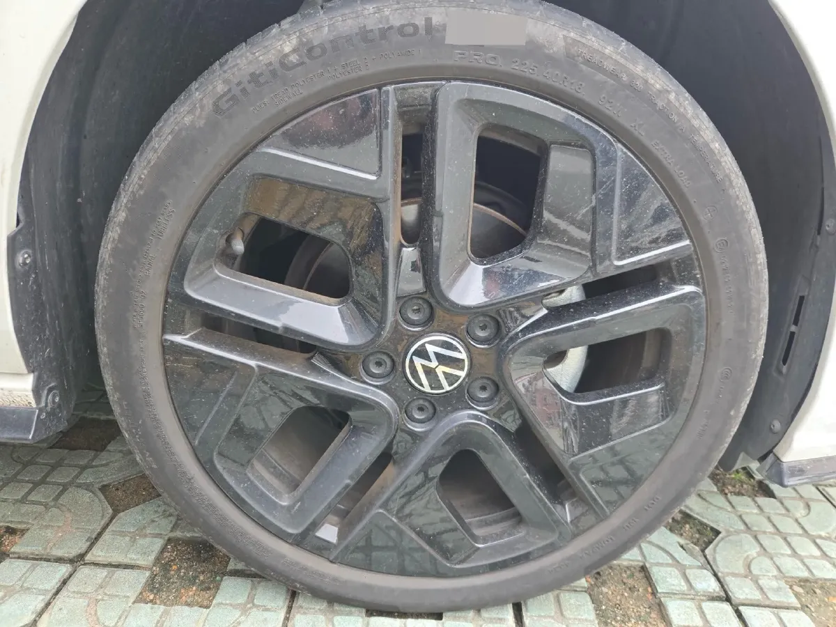 2025 Volkswagen Golf 1.5T 160HP L4 7DCT,autocango,china used car exporter,china ev exporter,chinese used car exporter,chinese used ev exporter