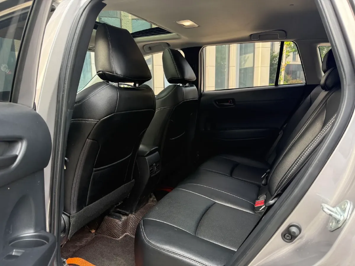 2023 Toyota Corolla Cross 2.0L 171HP L4 CVT,autocango,china used car exporter,china ev exporter,chinese used car exporter,chinese used ev exporter