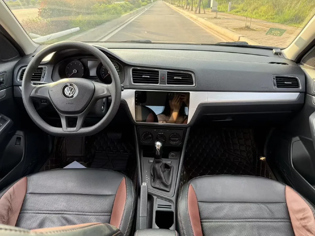 2018 Landwind XiaoYao 1.5T 163HP L4 CVT,autocango,china used car exporter,china ev exporter,chinese used car exporter,chinese used ev exporter